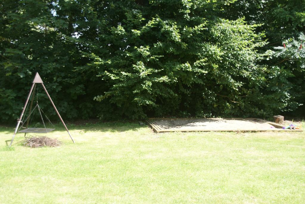 Dworek Mlynarza Zator Exterior photo